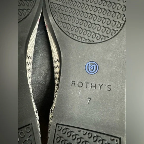 💖 Rothy’s NWOT The Flat Retired Round Toe Flats in Grey Glen Plaid Size 7 - Picture 9 of 9